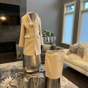 COPY - Fall dressing with class jones New York two piece suit set wool cream wo…